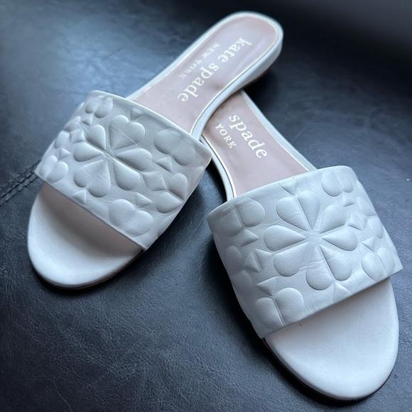 Kate Spade White Floral Slides - Picture 2 of 7